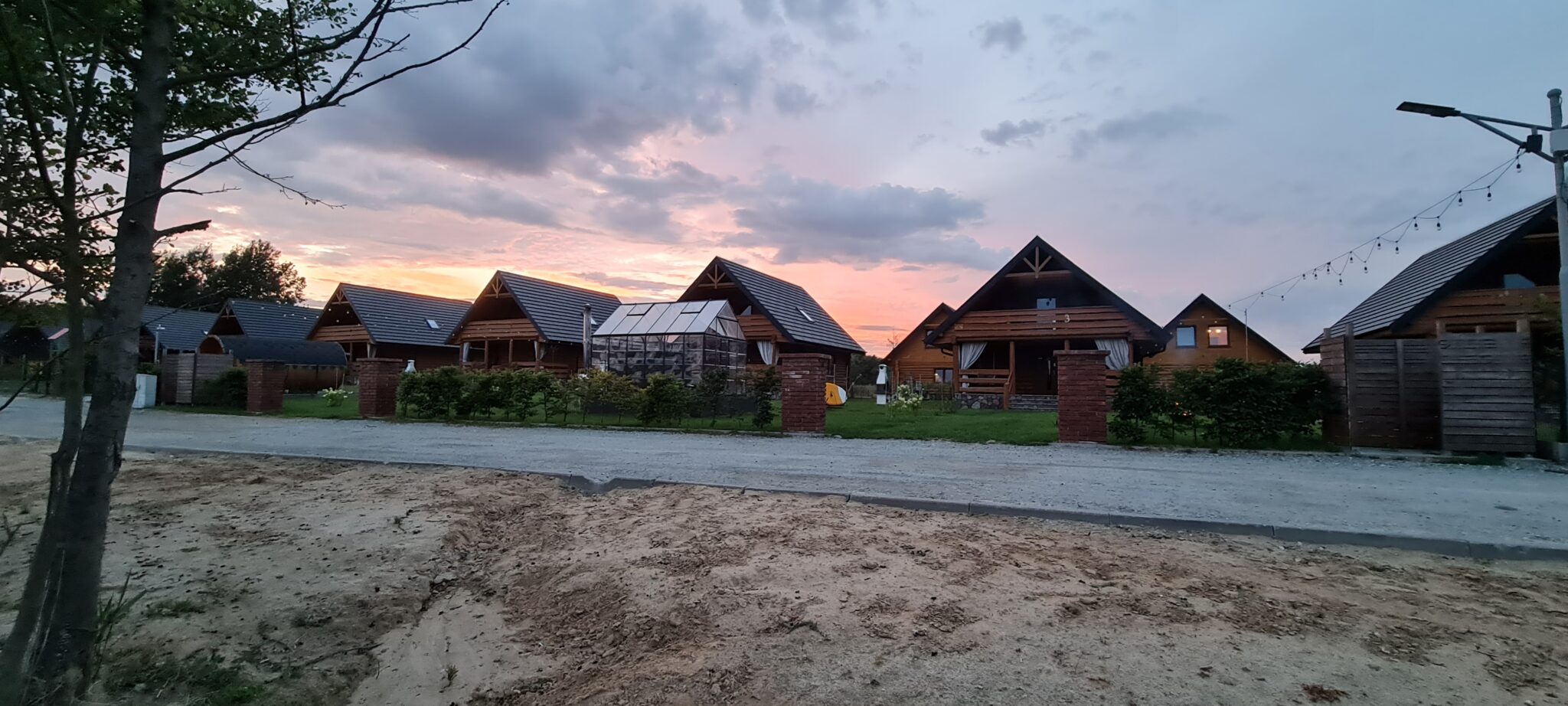 domki letniskowe w wielkopolsce na wieczór panieński nad jeziorem Ślesińskim